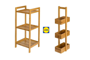 "Estantería auxiliar de madera de Lidl modelo baldas, montada y utilizada como expositor de productos Livarno Home."